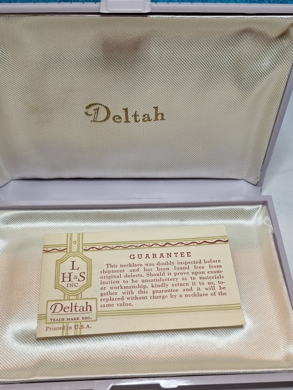 Beautiful Deltah Three Strand Simulated Pearl Vintage Antique Necklace - Picture 6 of 13